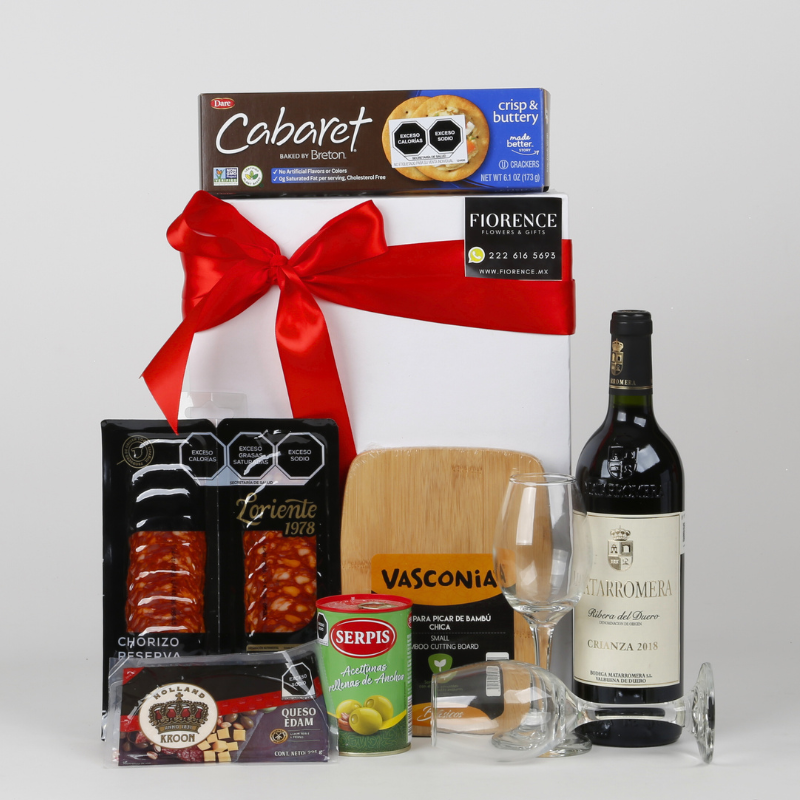Gourmet Gift with Matarromera Wine