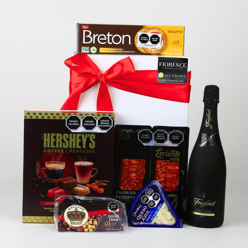 Gift Box with Freixenet Sparkling White Wine and More