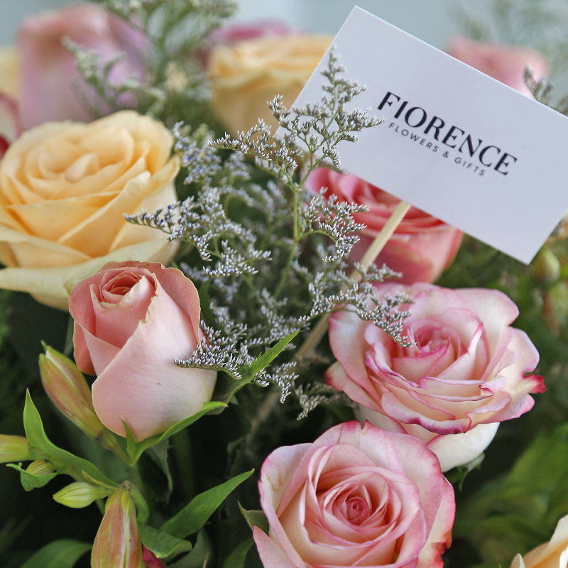 Two Dozen Pink Roses in Vase - Arrangement with 24 Roses