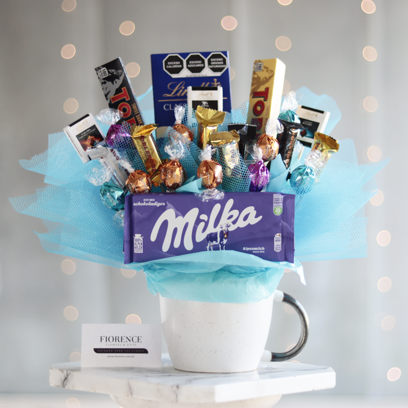 Candy Bouquet with Chocolates in a Large Ceramic Mug - Giftbaskets México