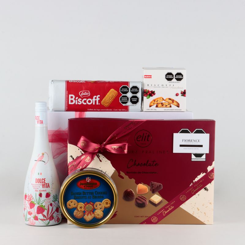 Gift with "Dolce Vita" non-alcoholic beverage and gourmet delicacies