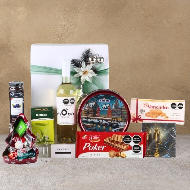 Special Christmas Gourmet Gift with Moon France Wine and Delicacies
