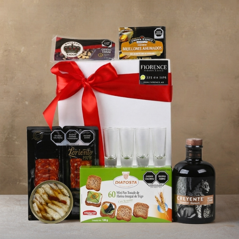 Gift with Mezcal Creyente and Gourmet Products