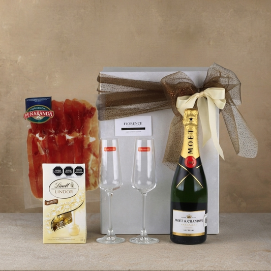 "Champagne & Serrano" Luxury Gift Box: Moët & Chandon Imperial & Premium Pairing