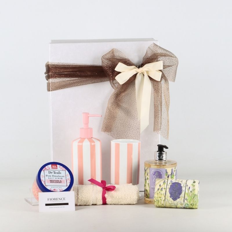 Lavender Spa Gift Set – Luxury Personal Care-1