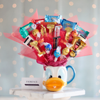 Candy Bouquet in Disney Characters Ceramic Mugs - Giftbaskets México