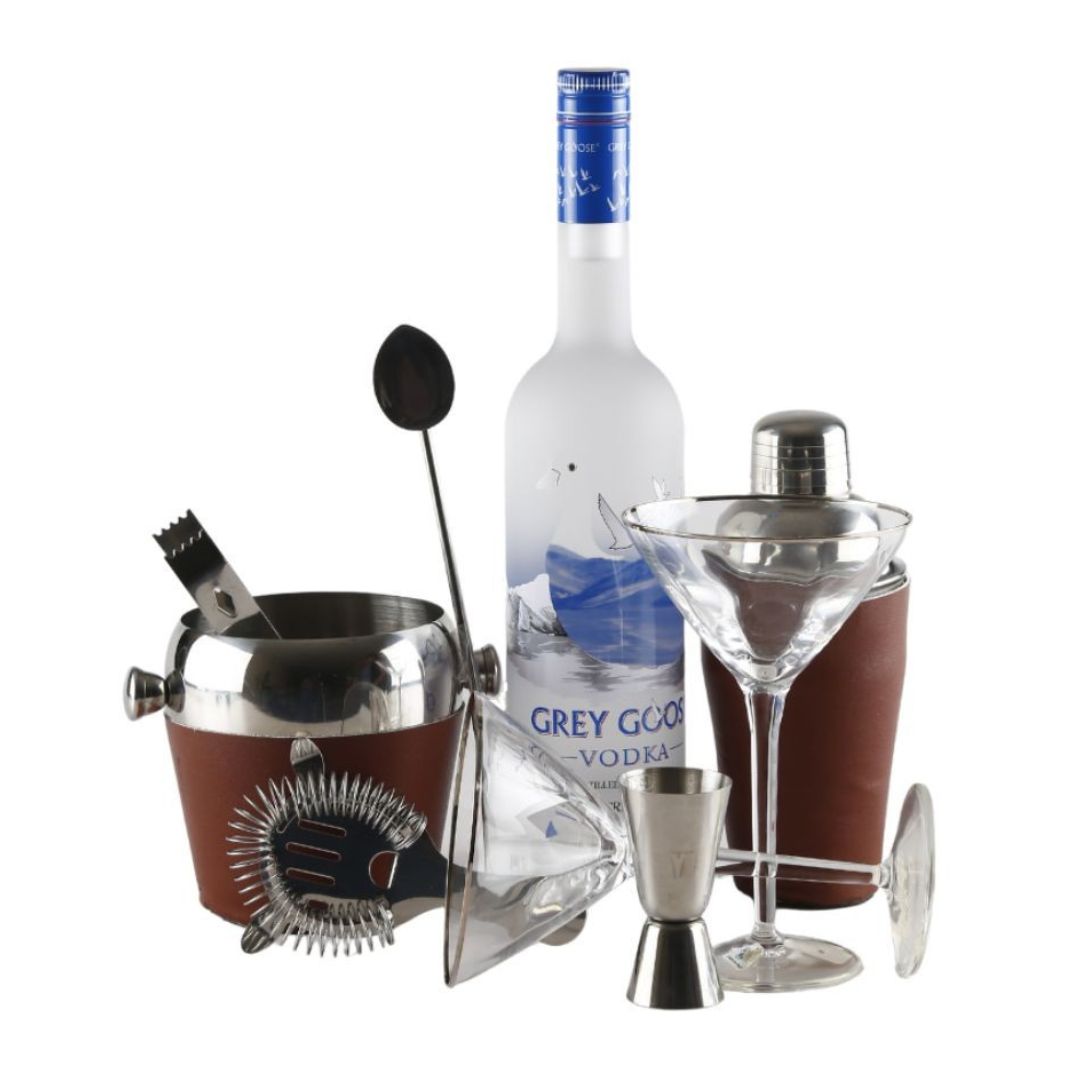 Cocktail Gift Set with Vodka, Snacks and More - Giftbaskets México