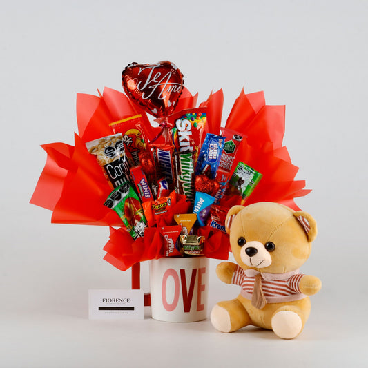 LOVE Mug Sweet Surprise.