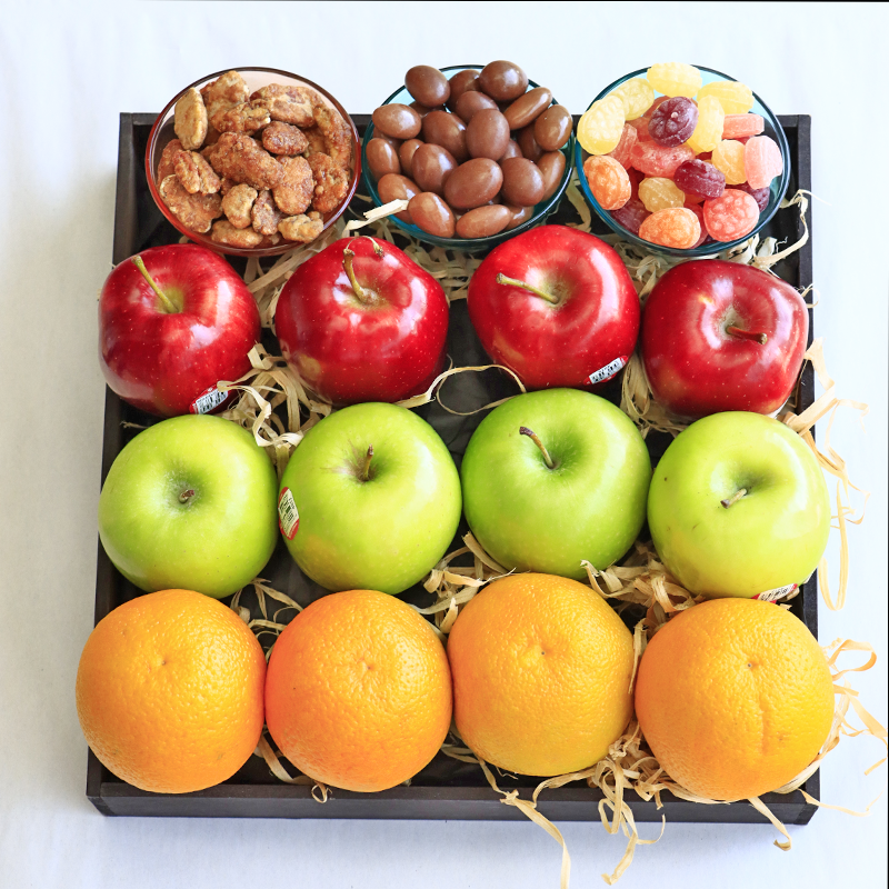 Fruit Gift Box with sweet snacks - Giftbaskets México