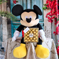 Mickey Mouse Plushie with Chocolates - Giftbaskets México