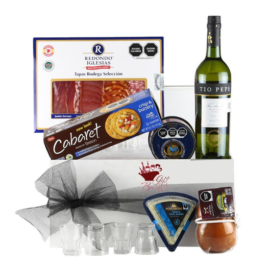 Special gift with Tío Pepe Spanish Sherry, Charcuterie, Cheeses and More - Giftbaskets México