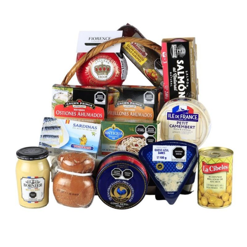 Ultimate Gourmet Gift Land & Sea - Giftbaskets México