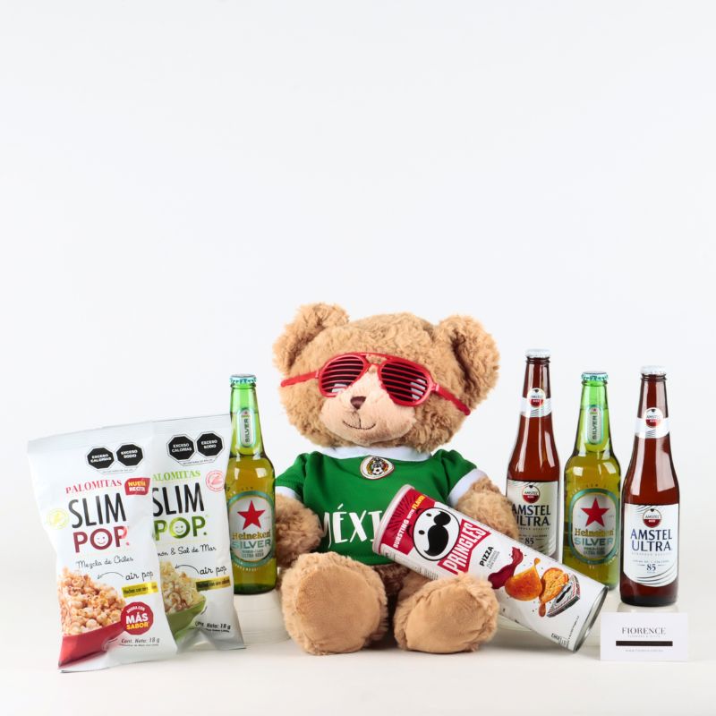 "Pasión Azteca" Football Fan Kit: Soccer Bear, Snacks & Beers