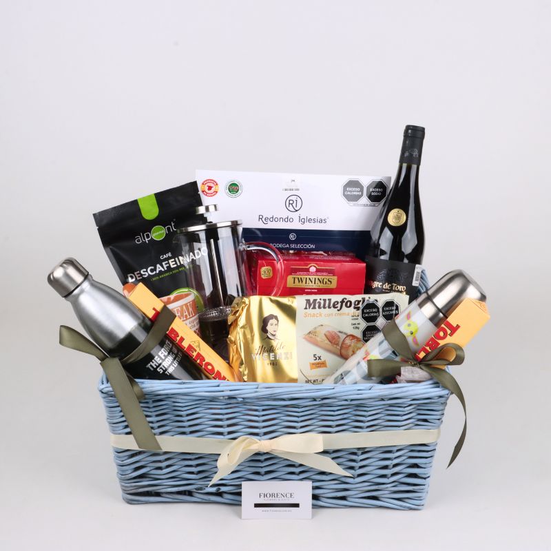 “New Home”, Premium Welcome Gift Basket