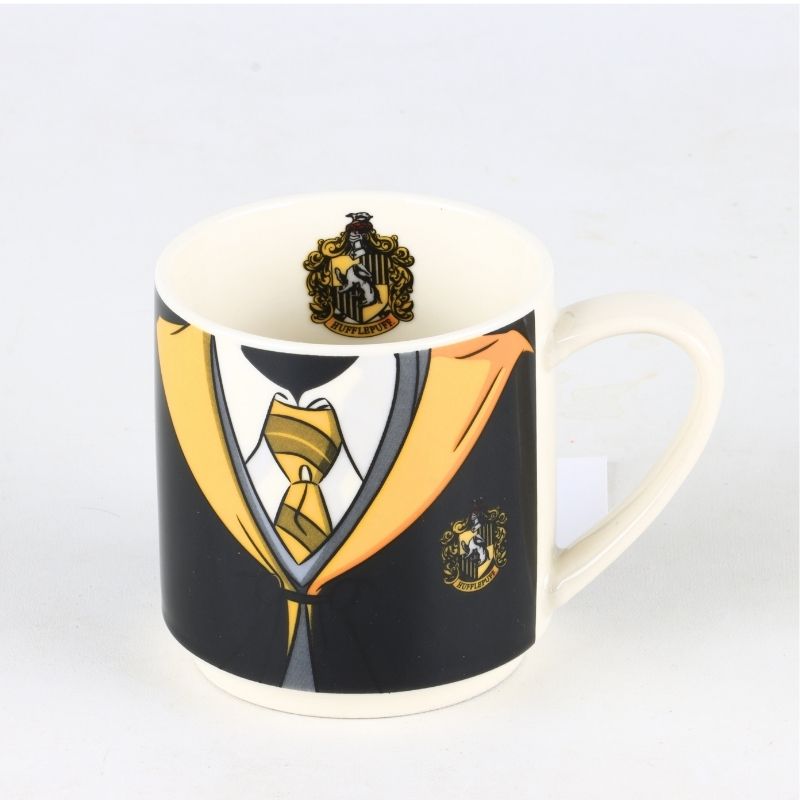 "Hogwarts Houses" Candy Bouquet: Collectible Mug & 15 Premium Sweets