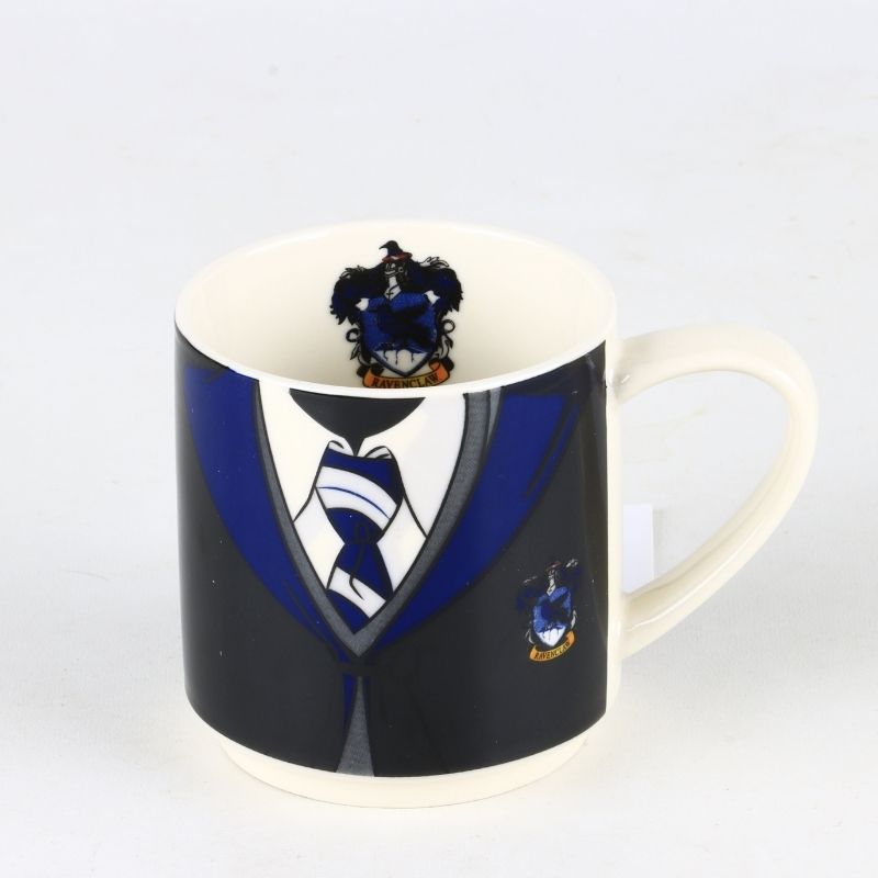 "Hogwarts Houses" Candy Bouquet: Collectible Mug & 15 Premium Sweets