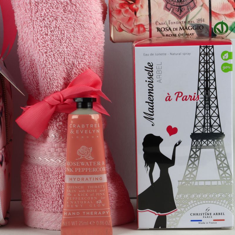 "Parisian Dream" Wellness Set: Luxury Beauty & Floral Pouch.
