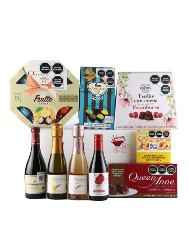 Deluxe Gift Box with imported Wines and Chocolates