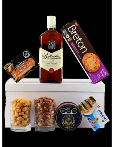 Exclusive Gift with Scotch Whisky and Gourmet products